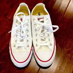 Converse low top